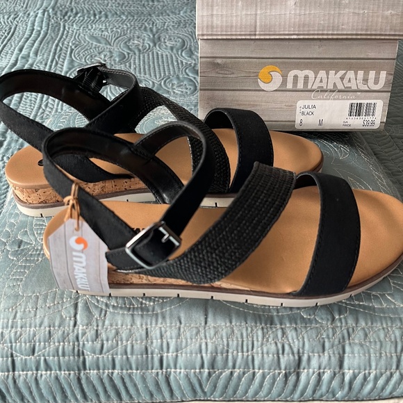 Women’s Makalu California Sandals Sz 8 - Picture 1 of 9